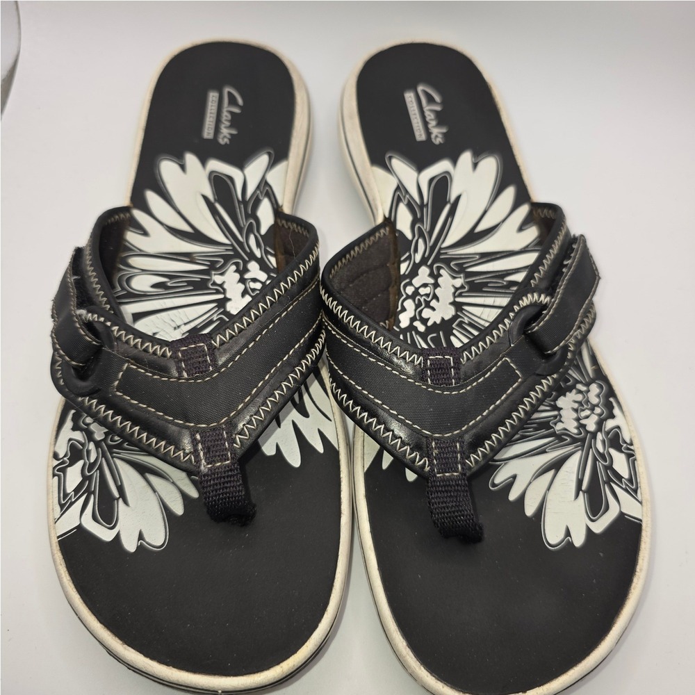 Clarks Collection Womens Black Floral Flip Flop Sandals Size 10 Adjustable Strap